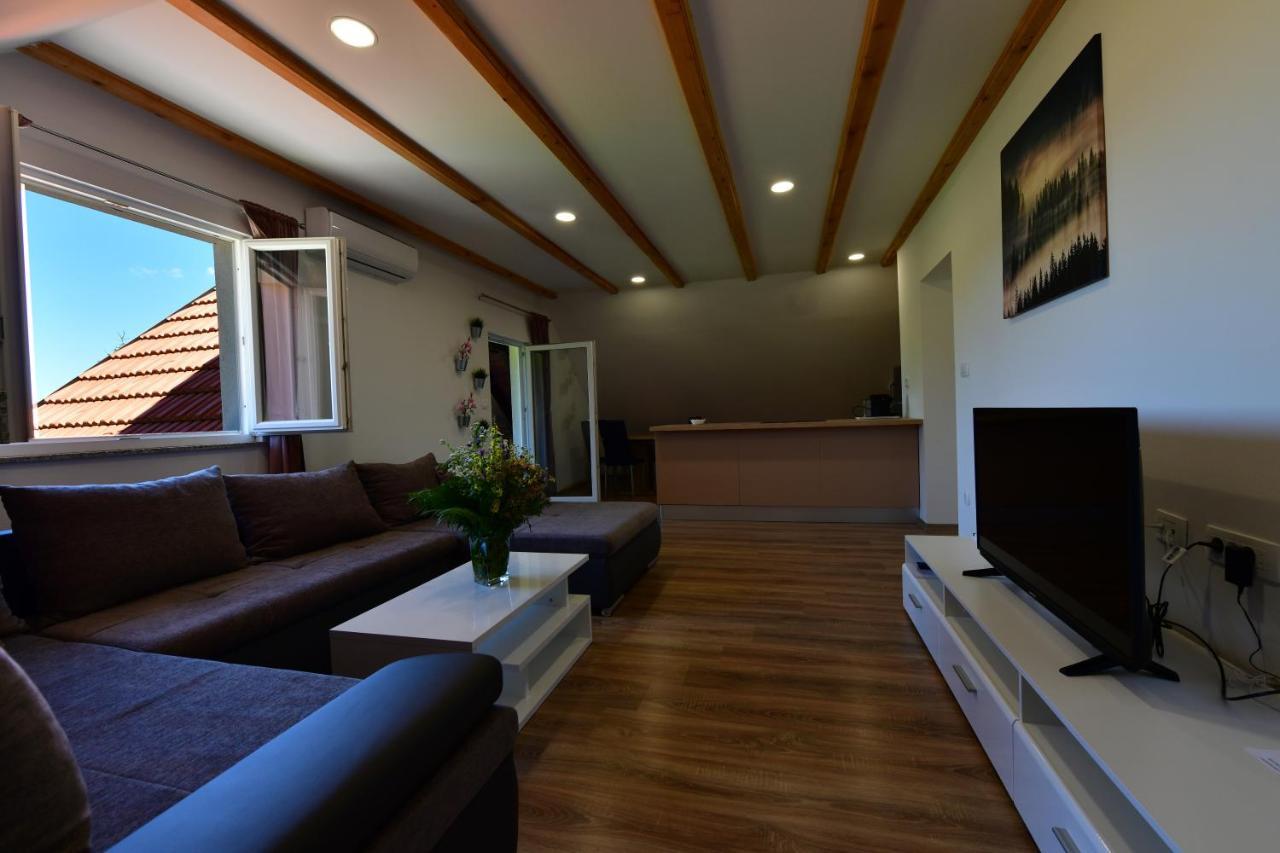 Apartman Vito Saborsko Exterior foto